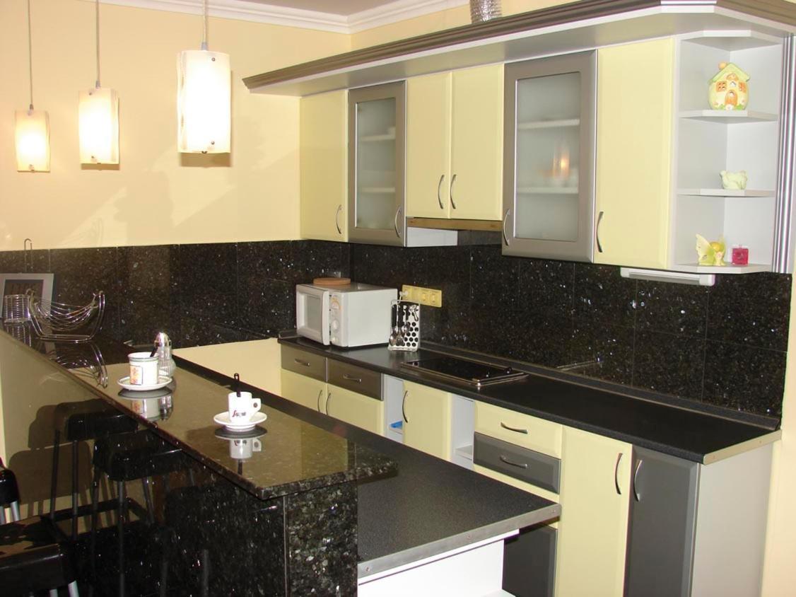 Готель Wolf Apartman101, Wolf Apartman 102 Шарвар Екстер'єр фото